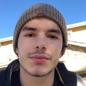 Meet your Posher, Carlos